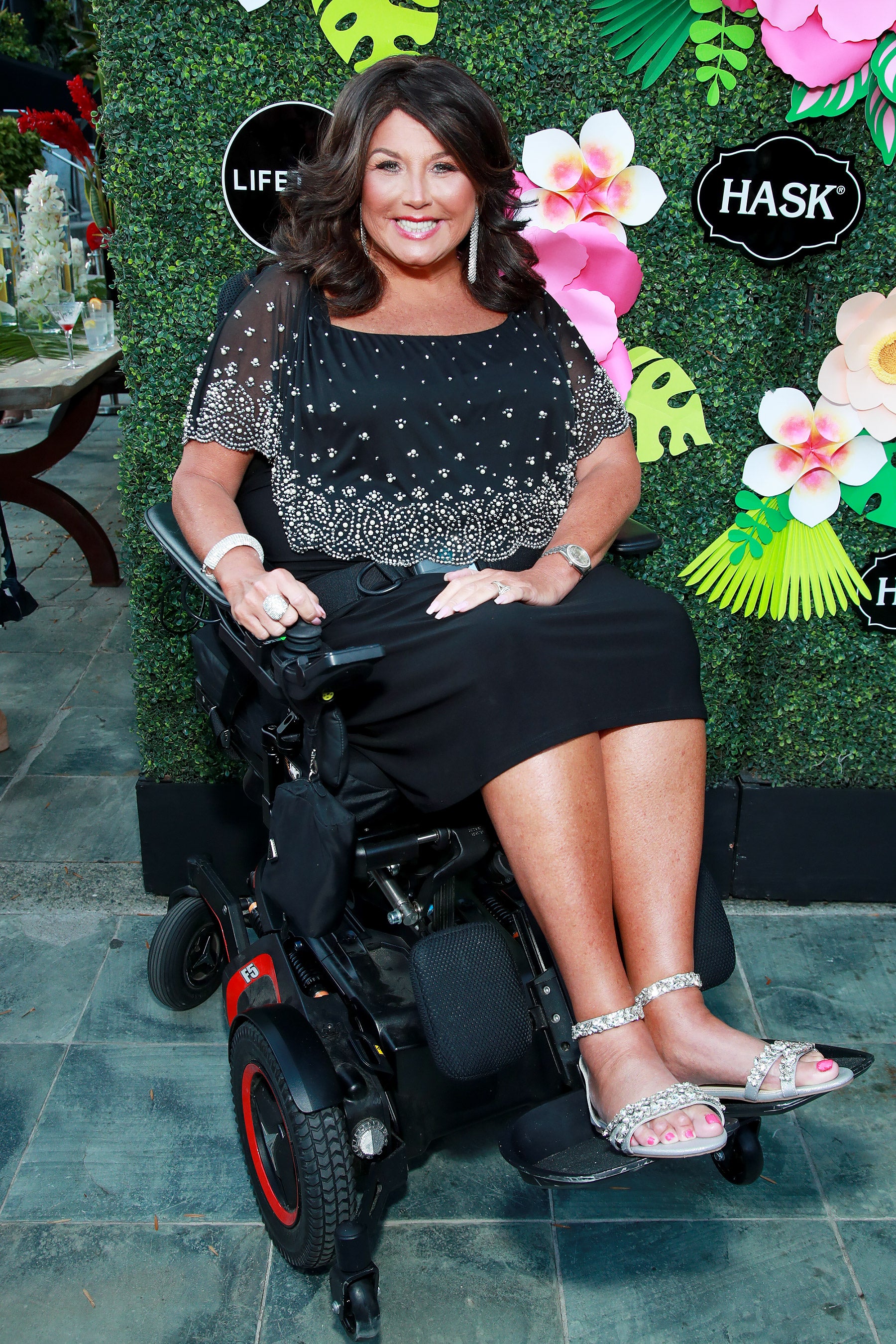 Why is Abby Lee Miller in a wheelchair? – Best Power Wheelchair